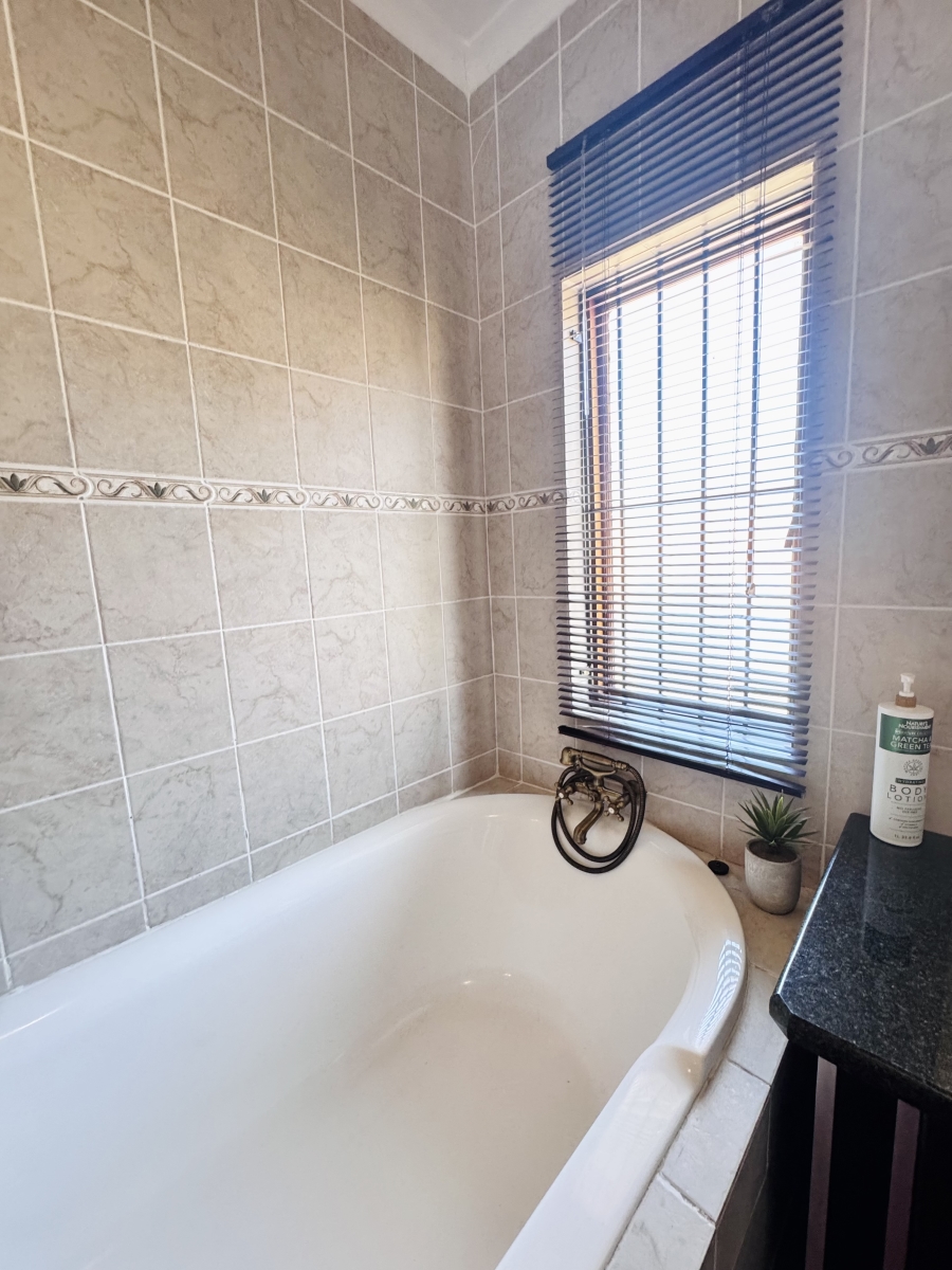 3 Bedroom Property for Sale in Hoeveld Park Mpumalanga