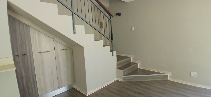 To Let 2 Bedroom Property for Rent in Riverside Park Mpumalanga