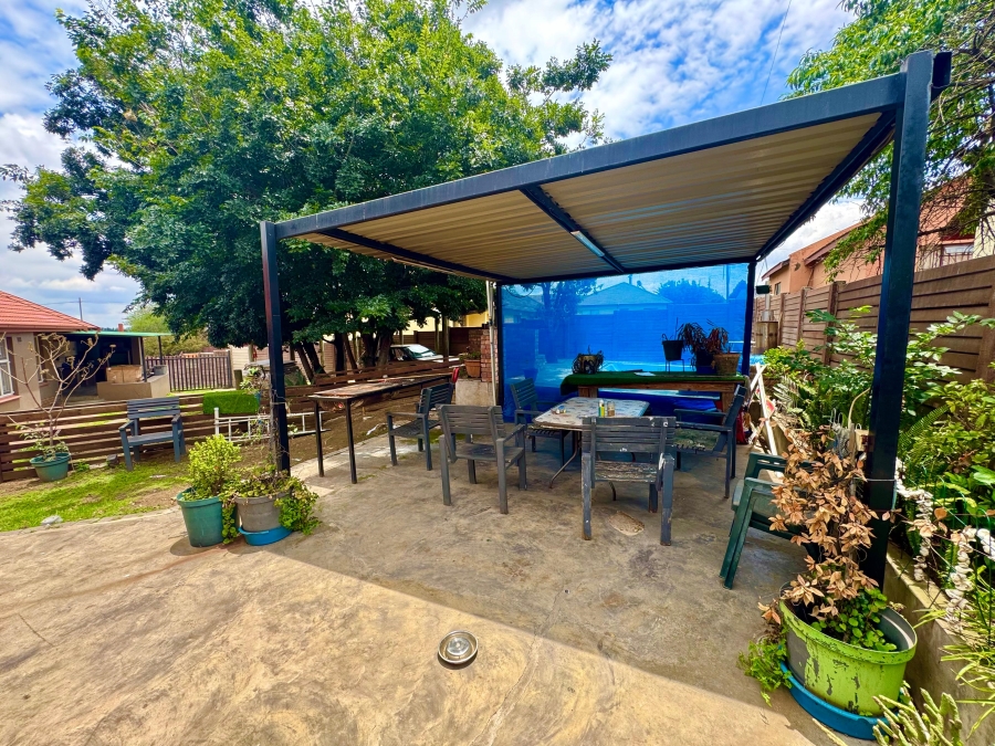 5 Bedroom Property for Sale in Tasbet Park Ext 1 Mpumalanga