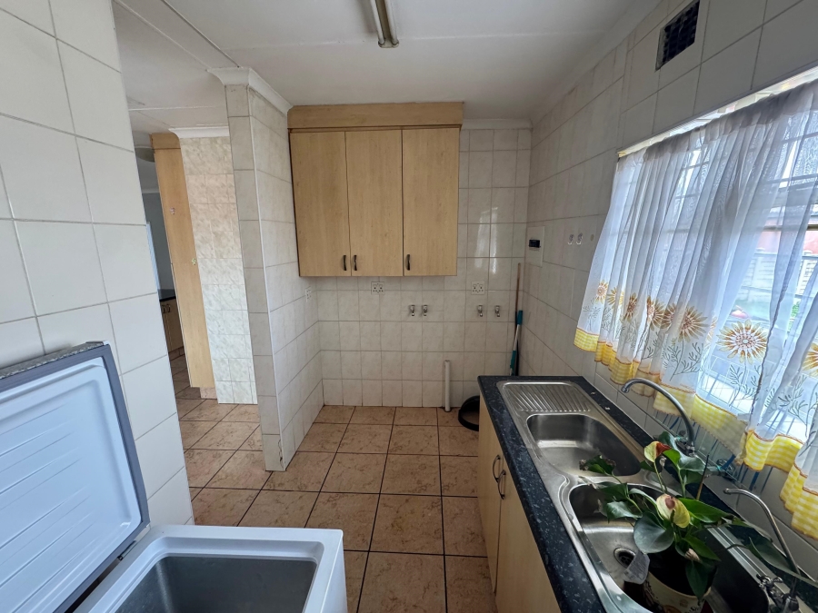 5 Bedroom Property for Sale in Tasbet Park Ext 1 Mpumalanga