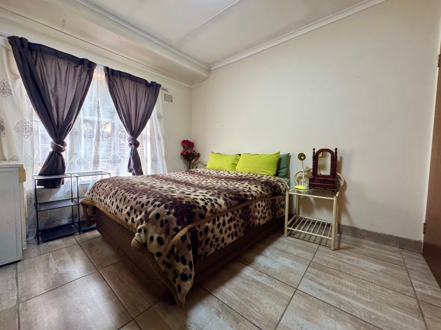 5 Bedroom Property for Sale in Tasbet Park Ext 1 Mpumalanga