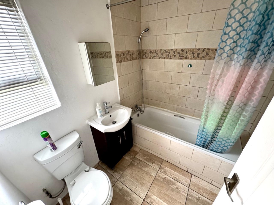 3 Bedroom Property for Sale in Kruinpark Mpumalanga