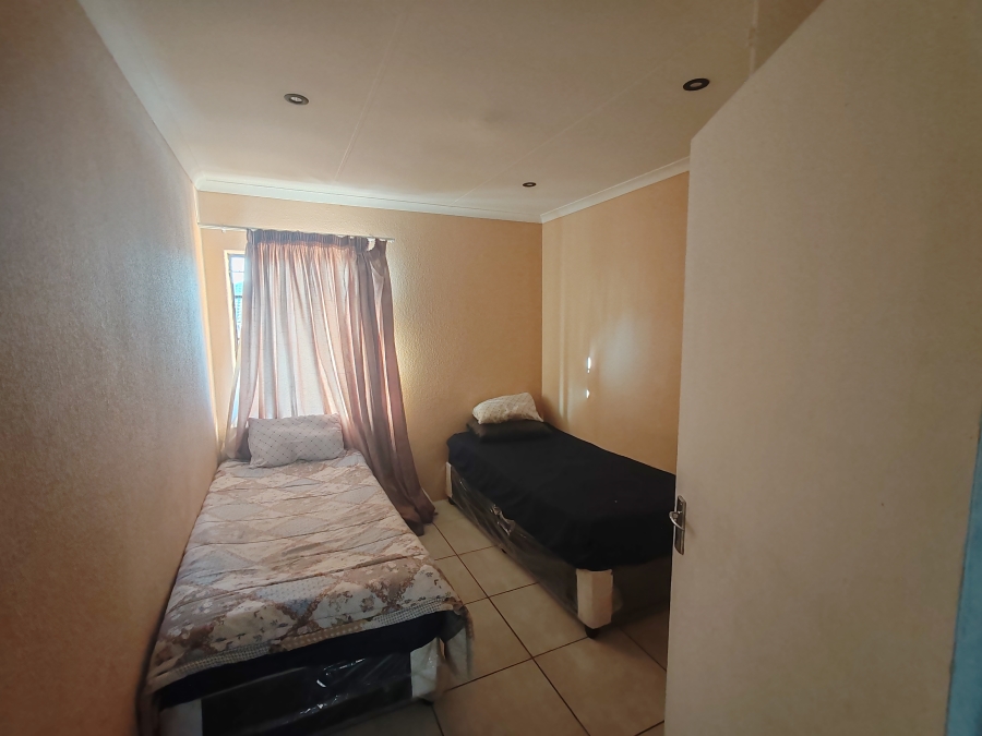 6 Bedroom Property for Sale in Secunda Mpumalanga