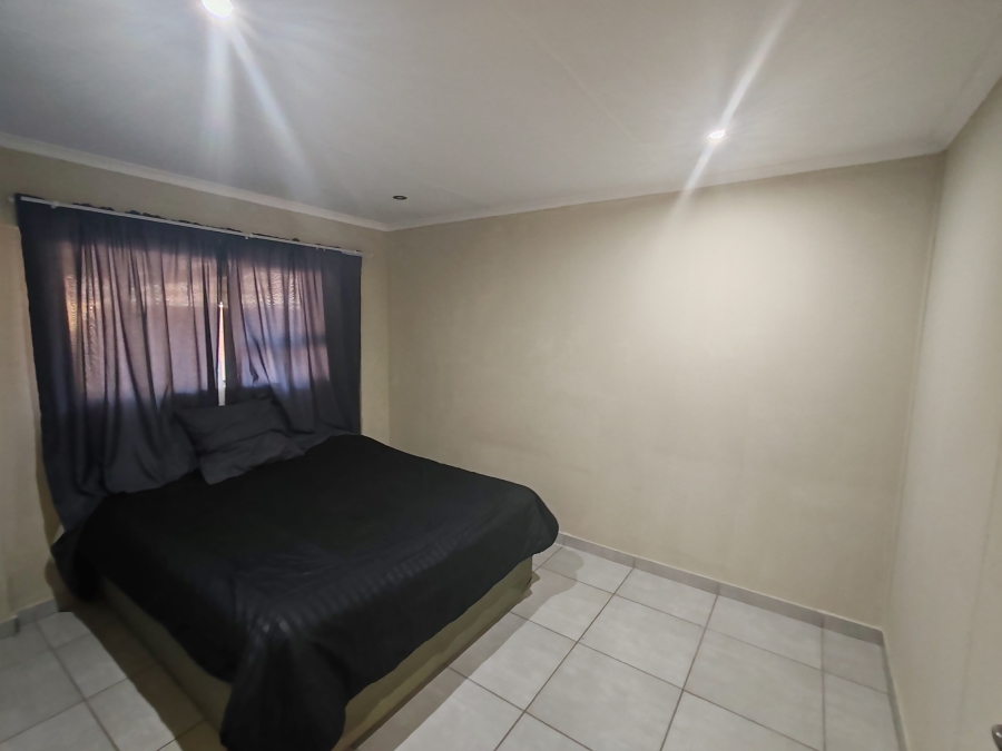 6 Bedroom Property for Sale in Secunda Mpumalanga