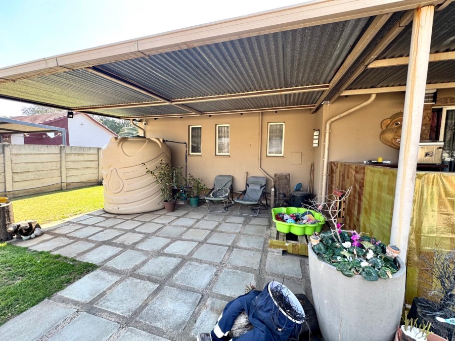 4 Bedroom Property for Sale in Kruinpark Mpumalanga