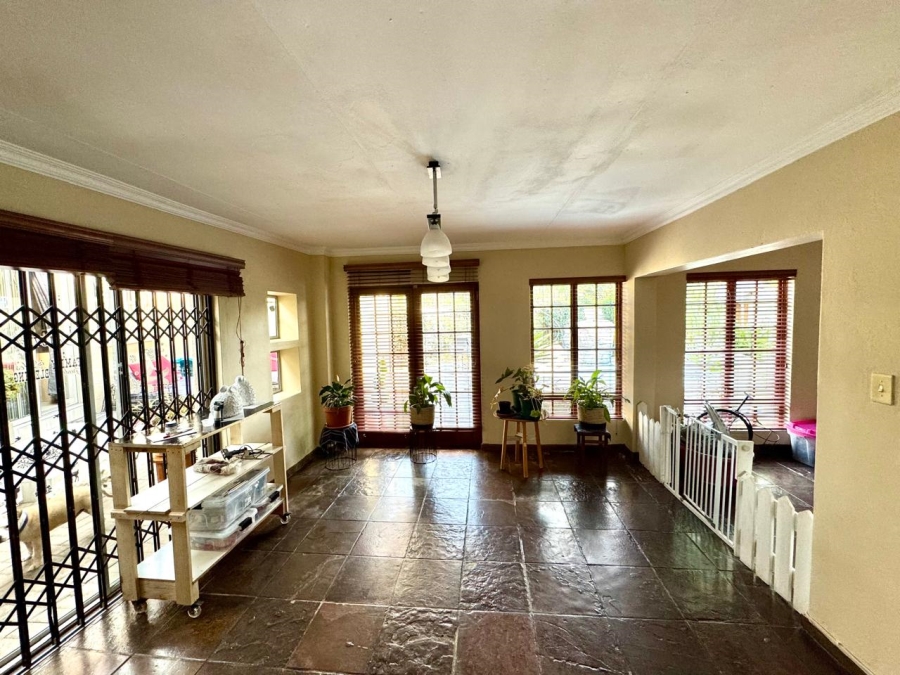 6 Bedroom Property for Sale in Kruinpark Mpumalanga