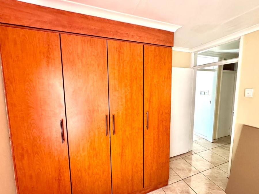 6 Bedroom Property for Sale in Kruinpark Mpumalanga