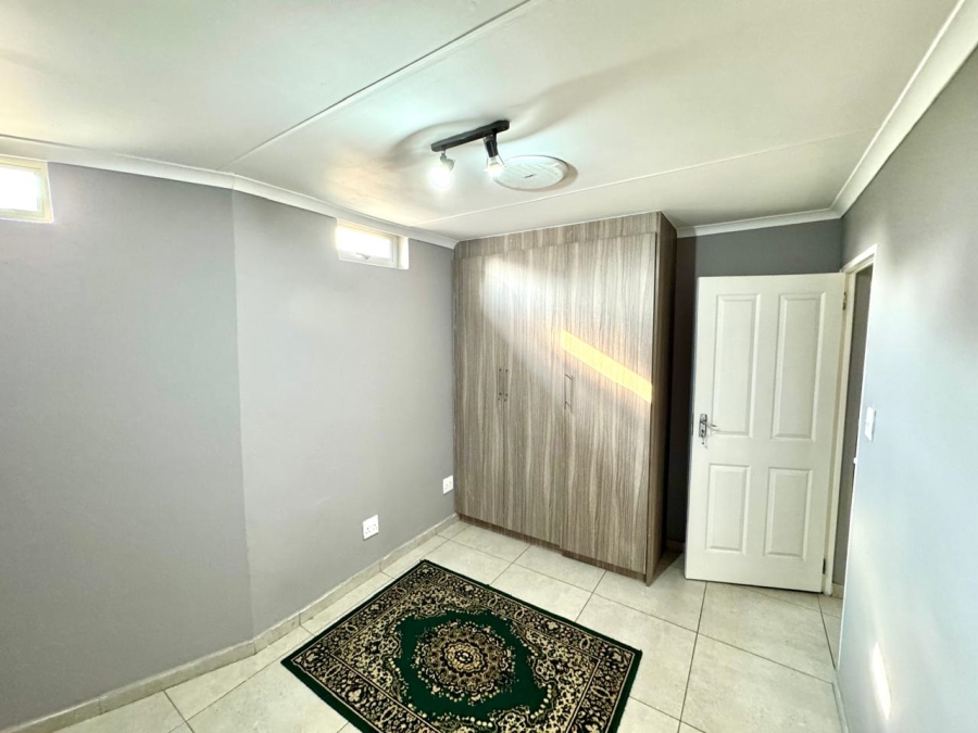 6 Bedroom Property for Sale in Kruinpark Mpumalanga