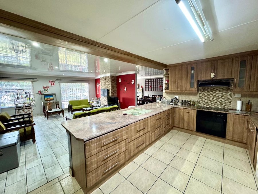 4 Bedroom Property for Sale in Sunset Park Mpumalanga