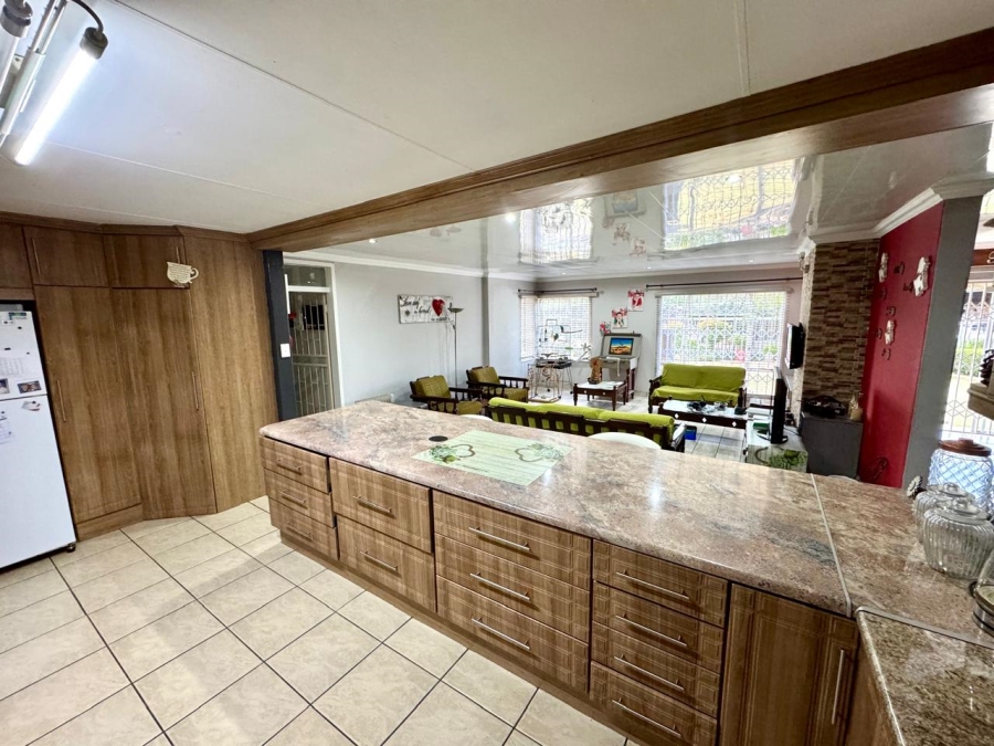 4 Bedroom Property for Sale in Sunset Park Mpumalanga