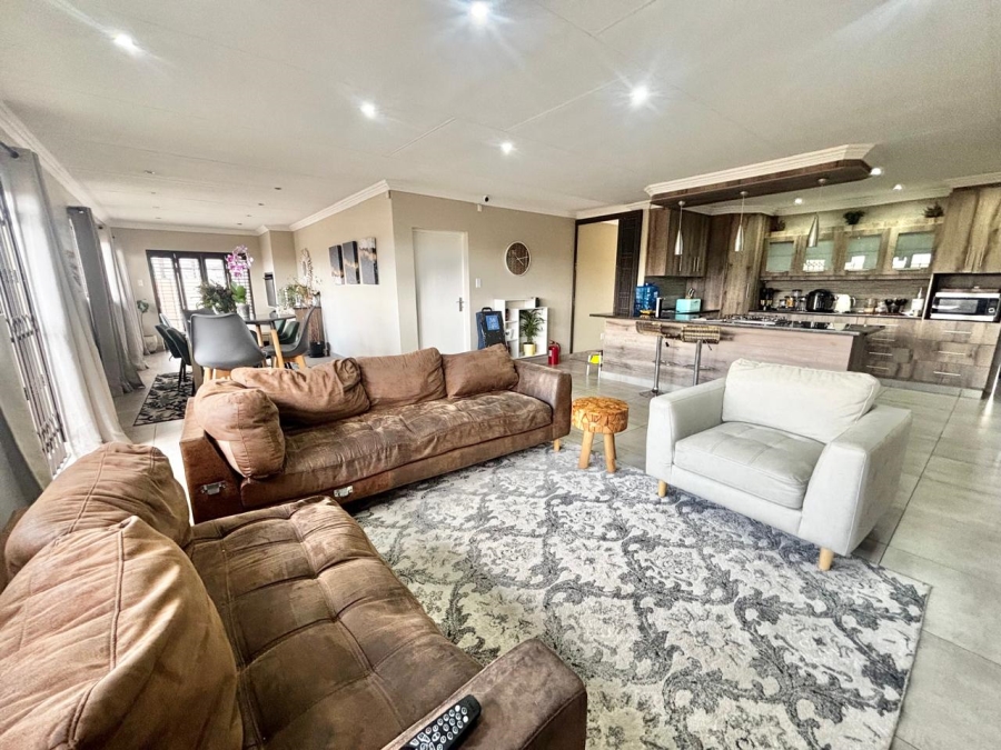 3 Bedroom Property for Sale in Noordrand Mpumalanga