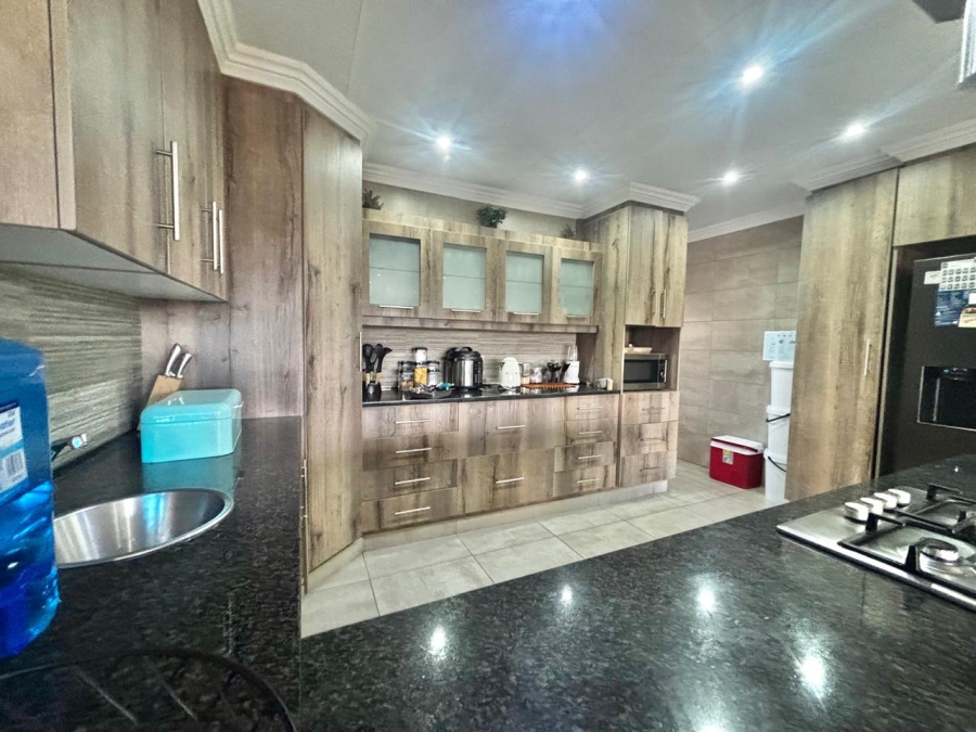 3 Bedroom Property for Sale in Noordrand Mpumalanga