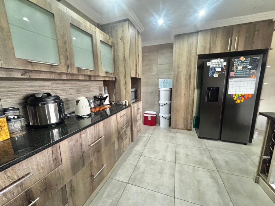 3 Bedroom Property for Sale in Noordrand Mpumalanga