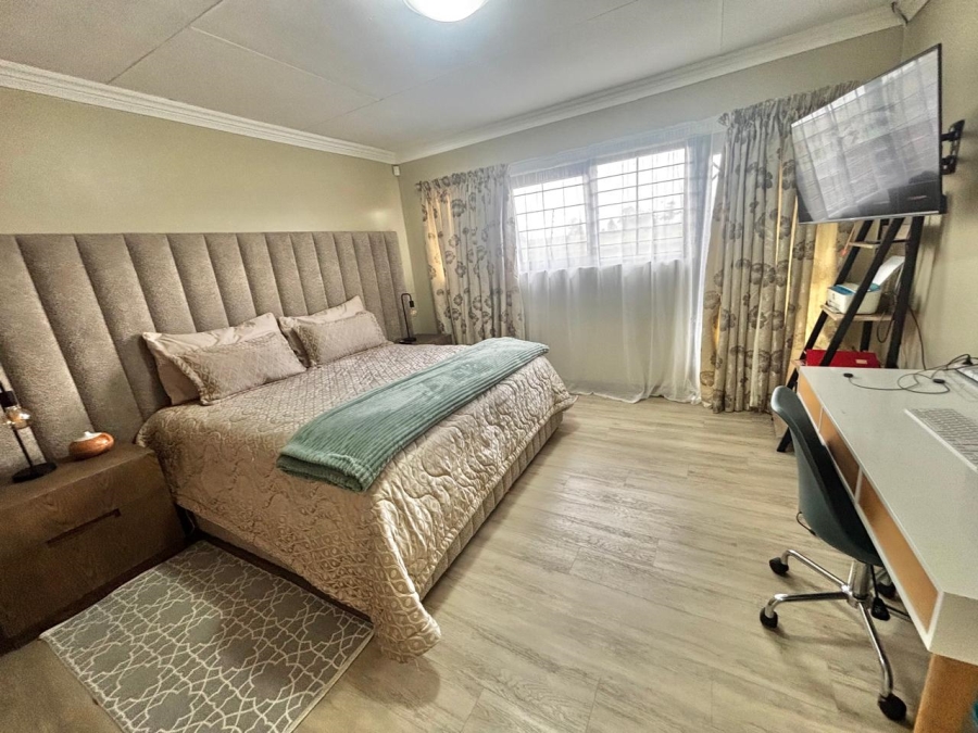 3 Bedroom Property for Sale in Noordrand Mpumalanga