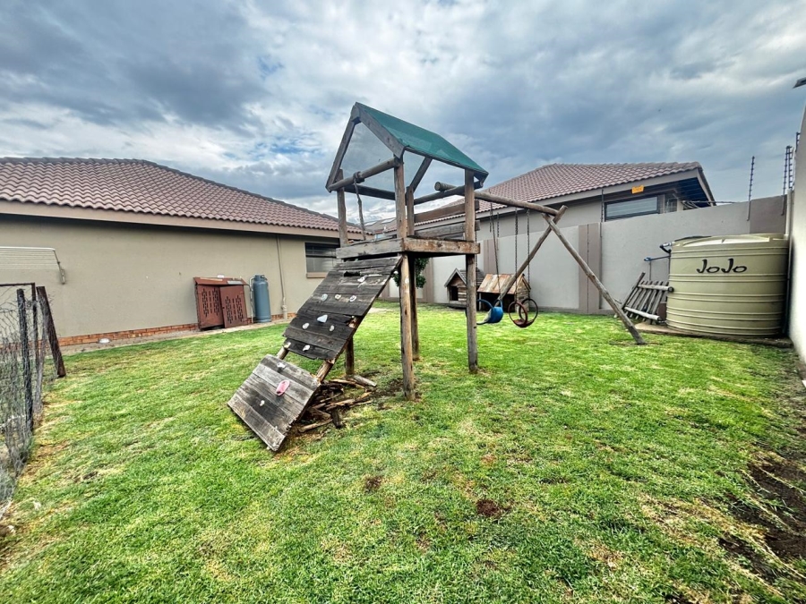 3 Bedroom Property for Sale in Noordrand Mpumalanga