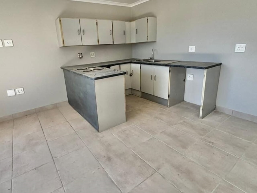 1 Bedroom Property for Sale in Cosmosrand Mpumalanga