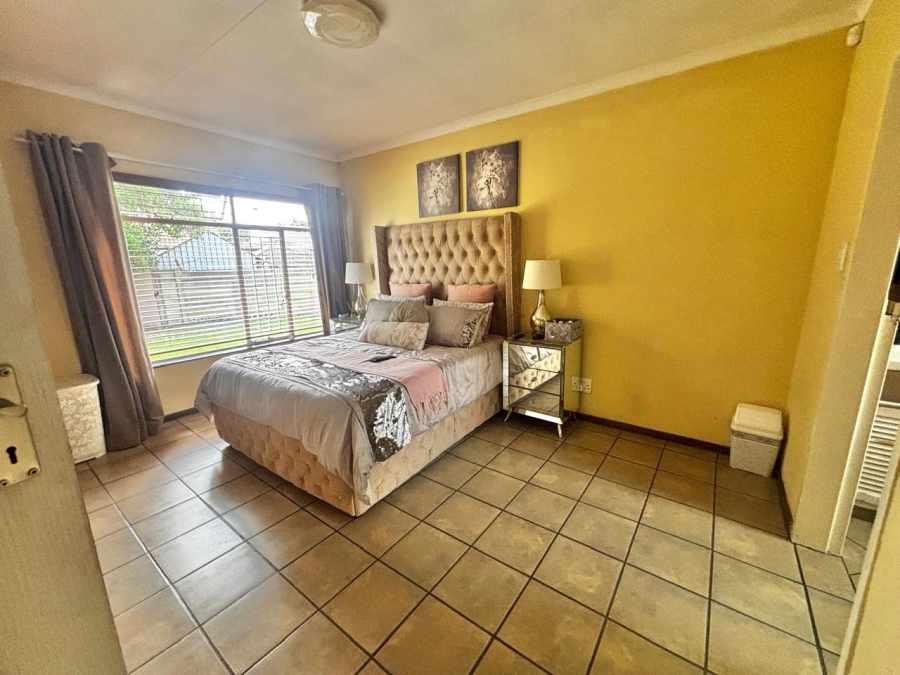 4 Bedroom Property for Sale in Kruinpark Mpumalanga