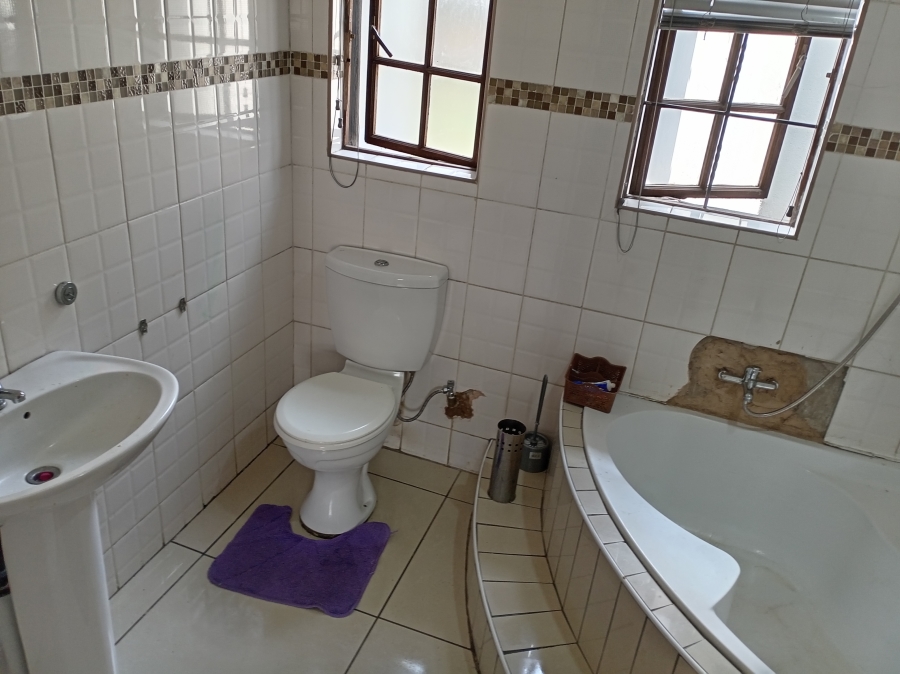 4 Bedroom Property for Sale in Kinross Mpumalanga