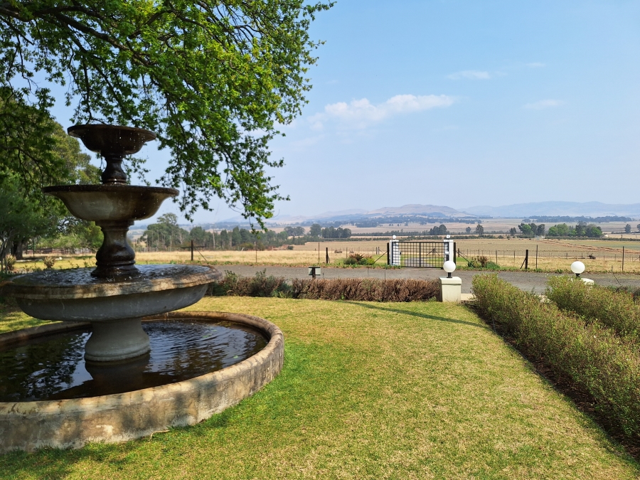 6 Bedroom Property for Sale in Volksrust Mpumalanga