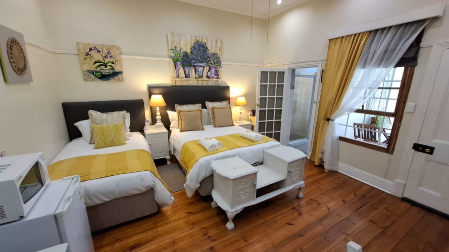 6 Bedroom Property for Sale in Volksrust Mpumalanga