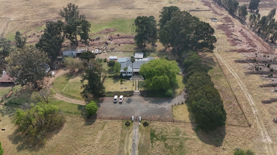 6 Bedroom Property for Sale in Volksrust Mpumalanga