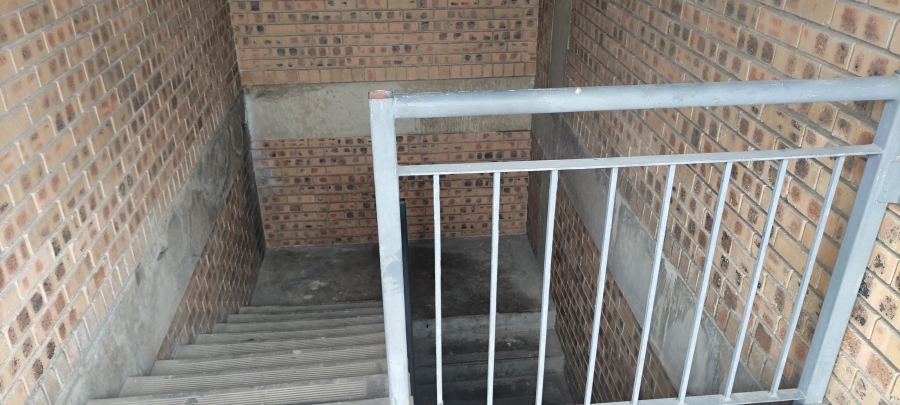 To Let commercial Property for Rent in Sonheuwel Mpumalanga