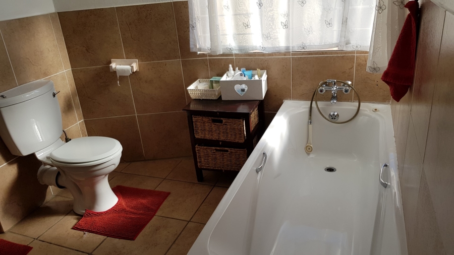 To Let 3 Bedroom Property for Rent in Stonehenge Mpumalanga