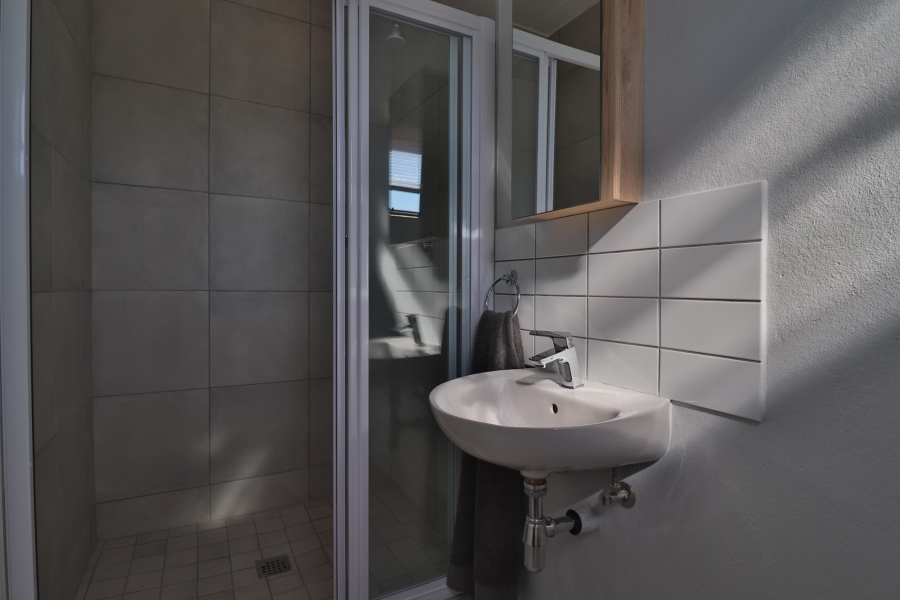 To Let 2 Bedroom Property for Rent in West Acres Mpumalanga