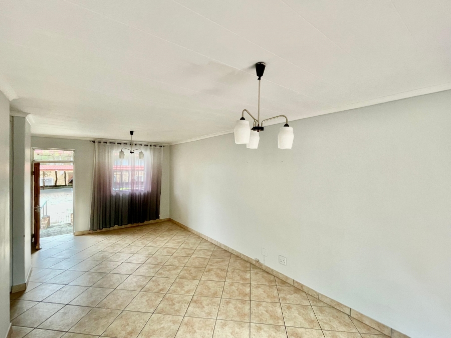 2 Bedroom Property for Sale in Secunda Mpumalanga