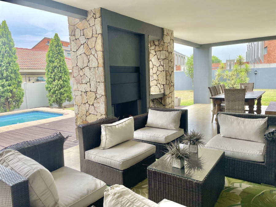 5 Bedroom Property for Sale in Secunda Mpumalanga