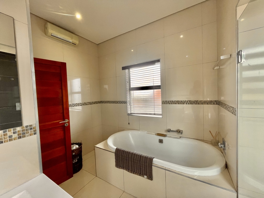 5 Bedroom Property for Sale in Secunda Mpumalanga