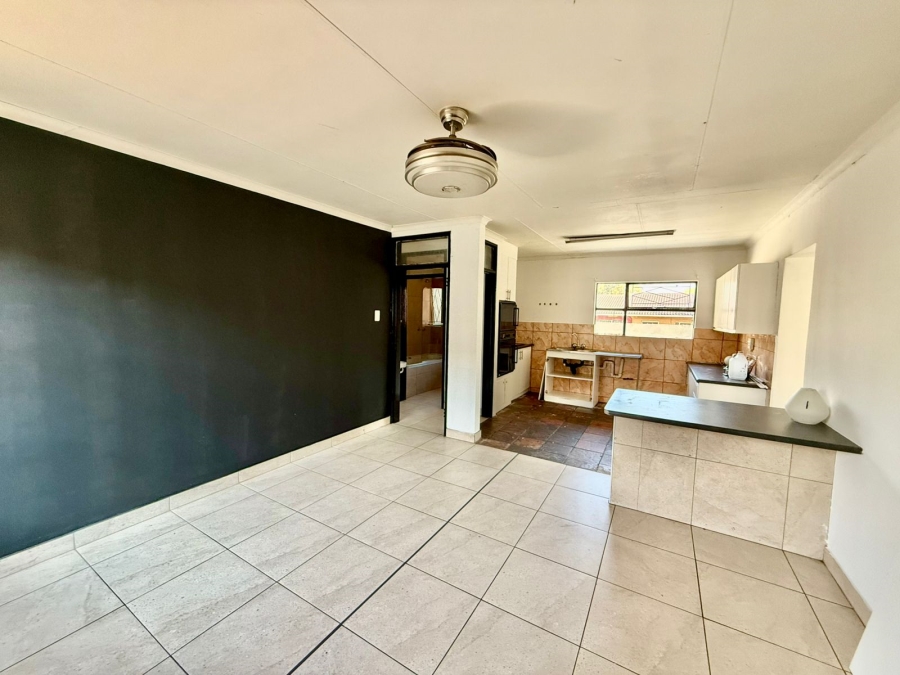 8 Bedroom Property for Sale in Secunda Mpumalanga