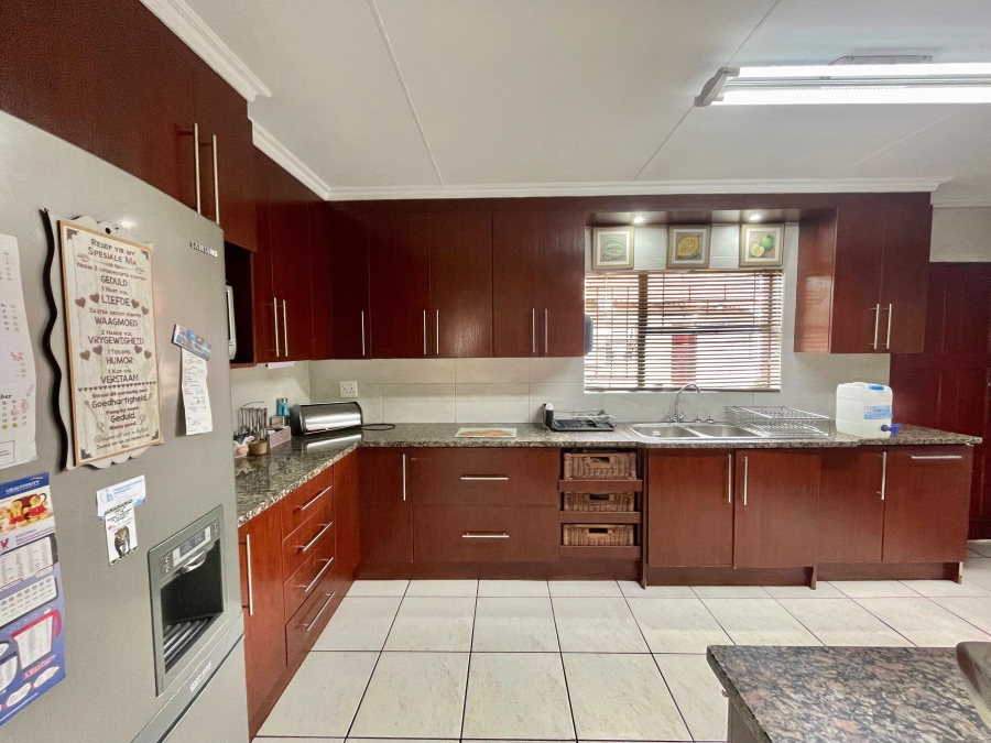 4 Bedroom Property for Sale in Secunda Mpumalanga