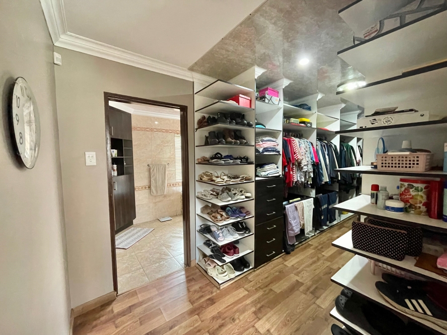 4 Bedroom Property for Sale in Secunda Mpumalanga