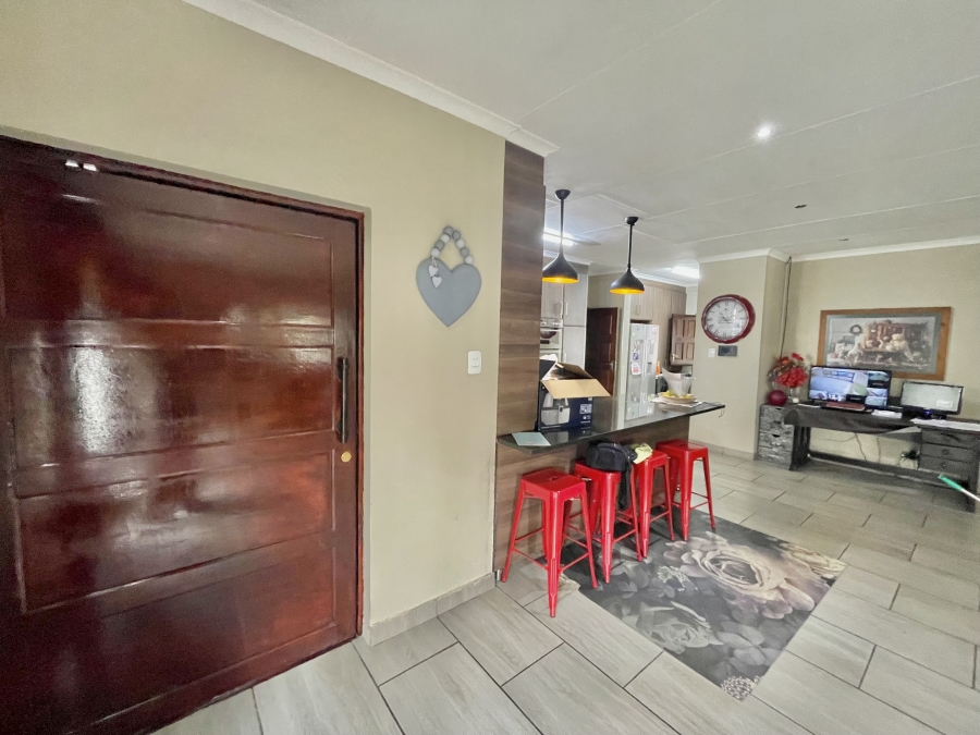 3 Bedroom Property for Sale in Secunda Mpumalanga