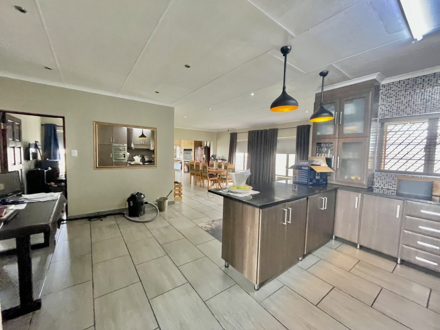 3 Bedroom Property for Sale in Secunda Mpumalanga