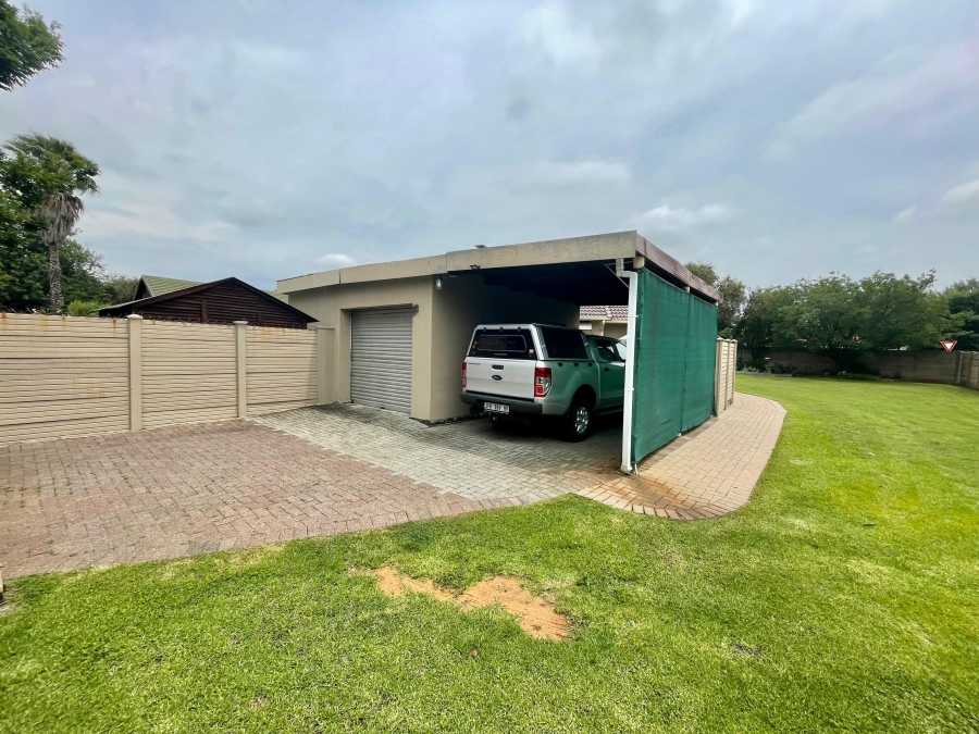 3 Bedroom Property for Sale in Secunda Mpumalanga