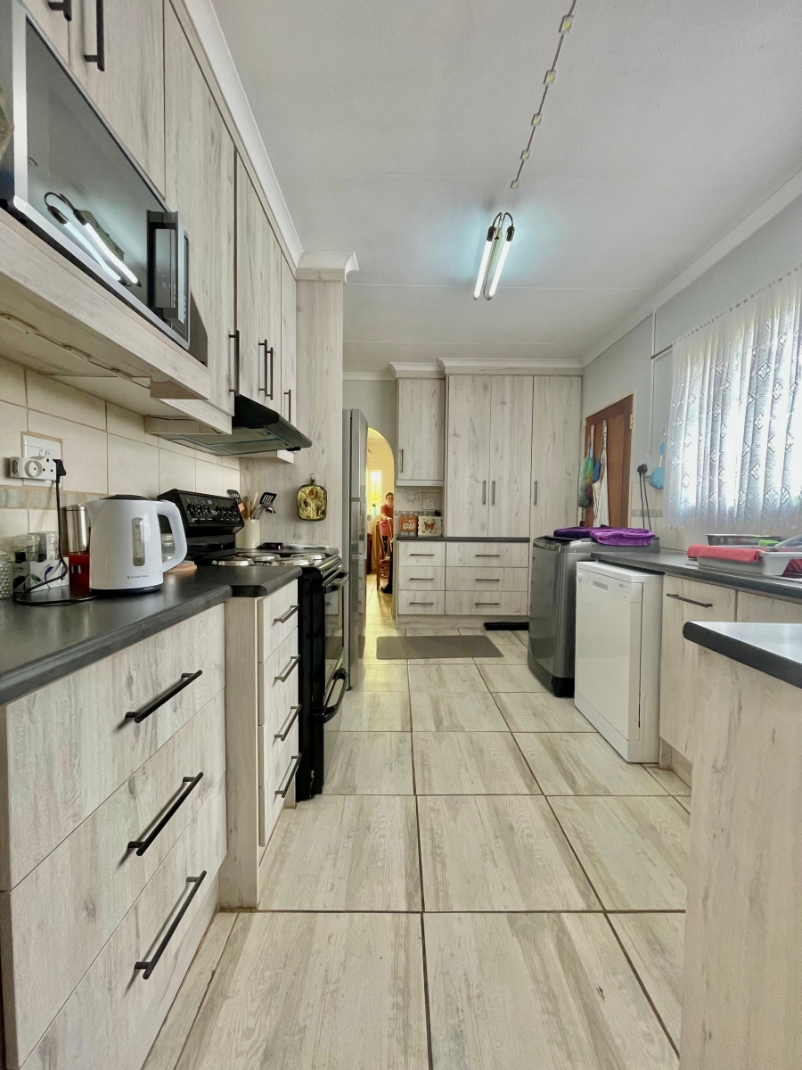 3 Bedroom Property for Sale in Secunda Mpumalanga