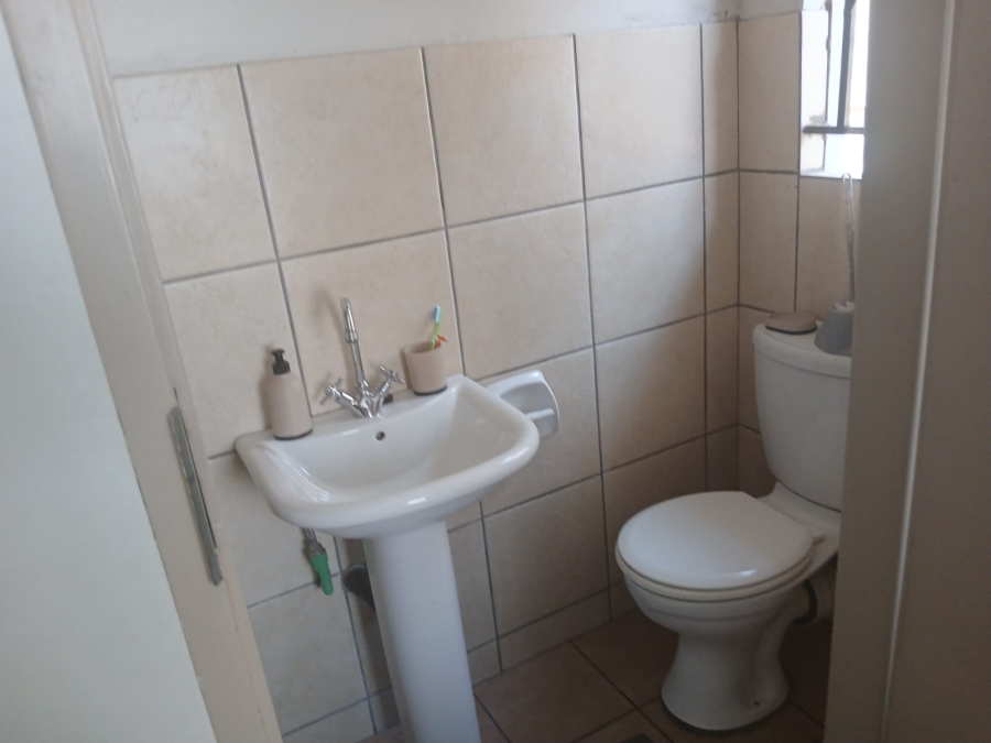 2 Bedroom Property for Sale in George Botha Park Mpumalanga