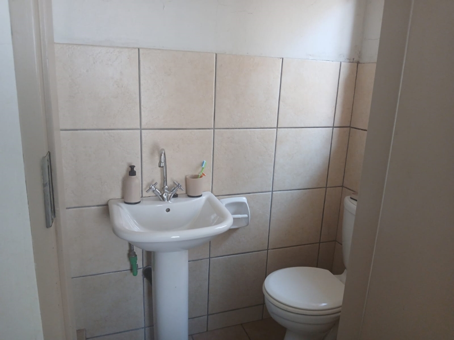 2 Bedroom Property for Sale in George Botha Park Mpumalanga