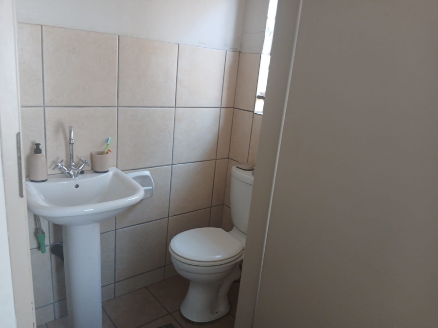 2 Bedroom Property for Sale in George Botha Park Mpumalanga