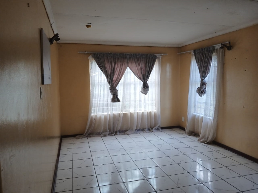 3 Bedroom Property for Sale in Nederlandpark Mpumalanga