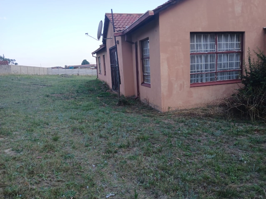 3 Bedroom Property for Sale in Nederlandpark Mpumalanga