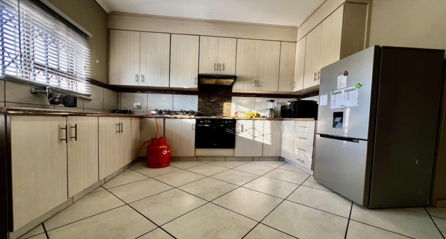 3 Bedroom Property for Sale in Nederlandpark Mpumalanga