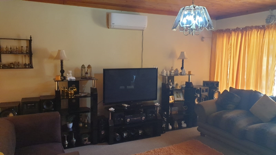 3 Bedroom Property for Sale in Barberton Mpumalanga