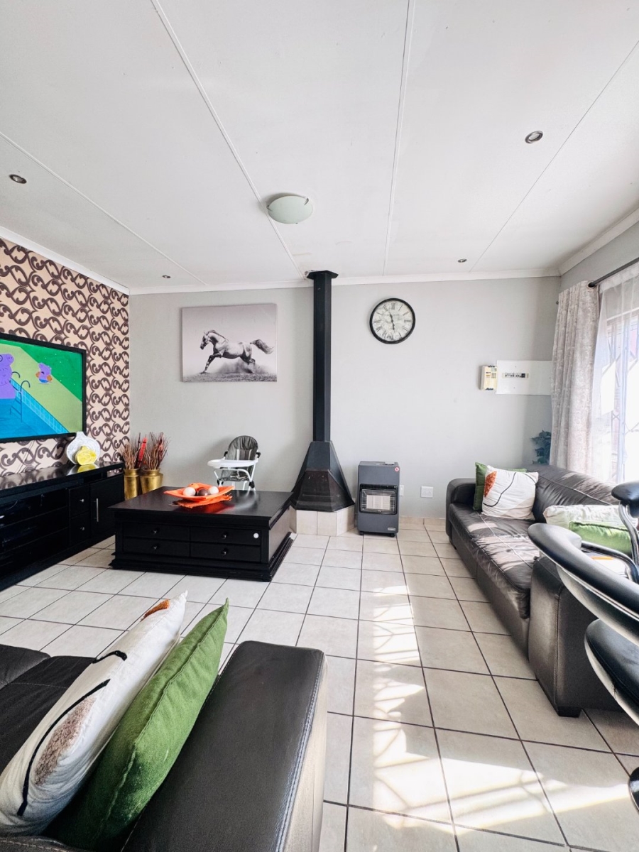 3 Bedroom Property for Sale in Tasbet Park Mpumalanga