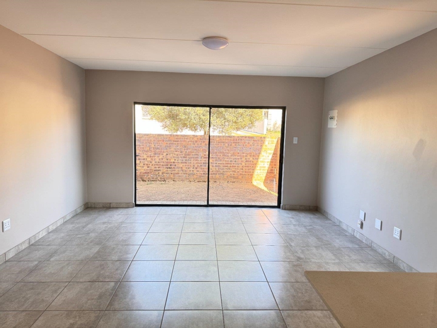 3 Bedroom Property for Sale in Jackaroo Park Mpumalanga