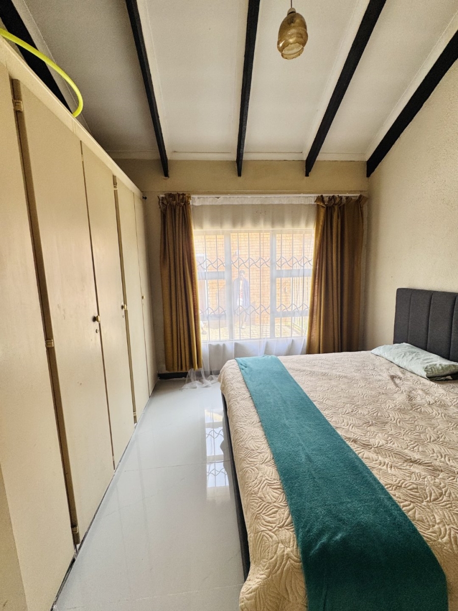 2 Bedroom Property for Sale in Witbank Ext 5 Mpumalanga