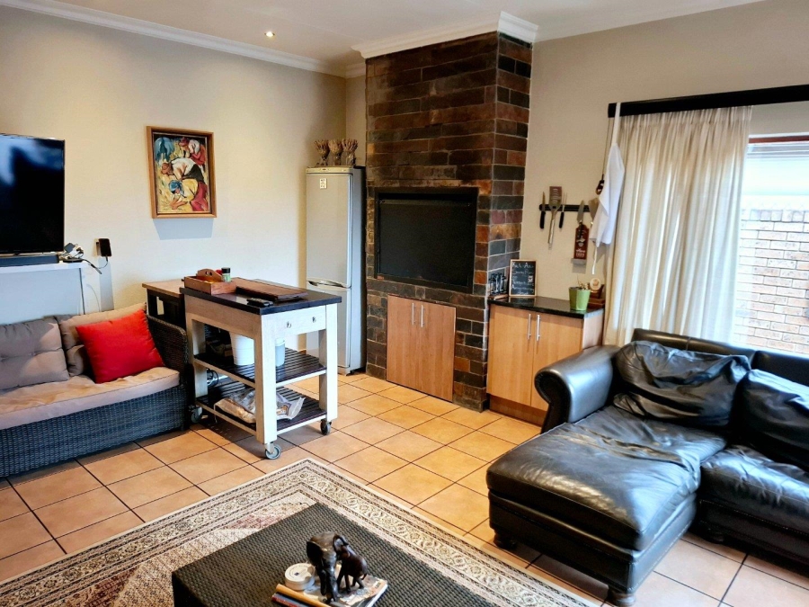 3 Bedroom Property for Sale in Aerorand Mpumalanga