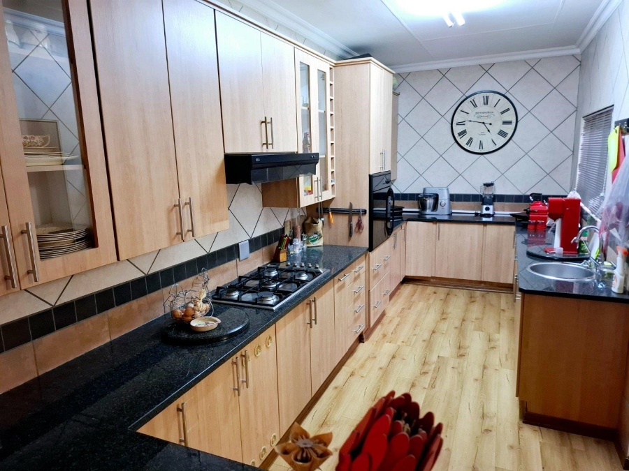 3 Bedroom Property for Sale in Aerorand Mpumalanga